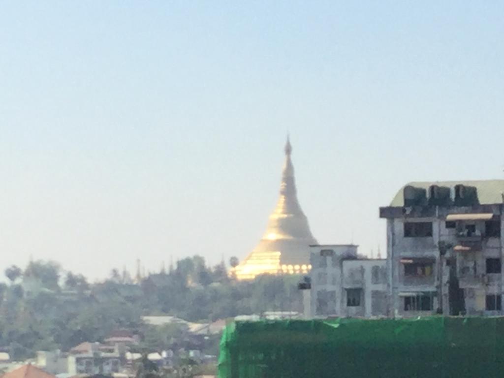 Crystal Palace Hotel Yangon Exterior photo